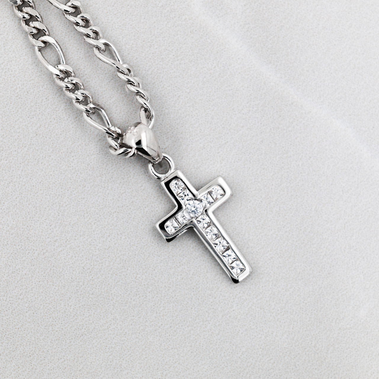 .925 mini row cross pendant