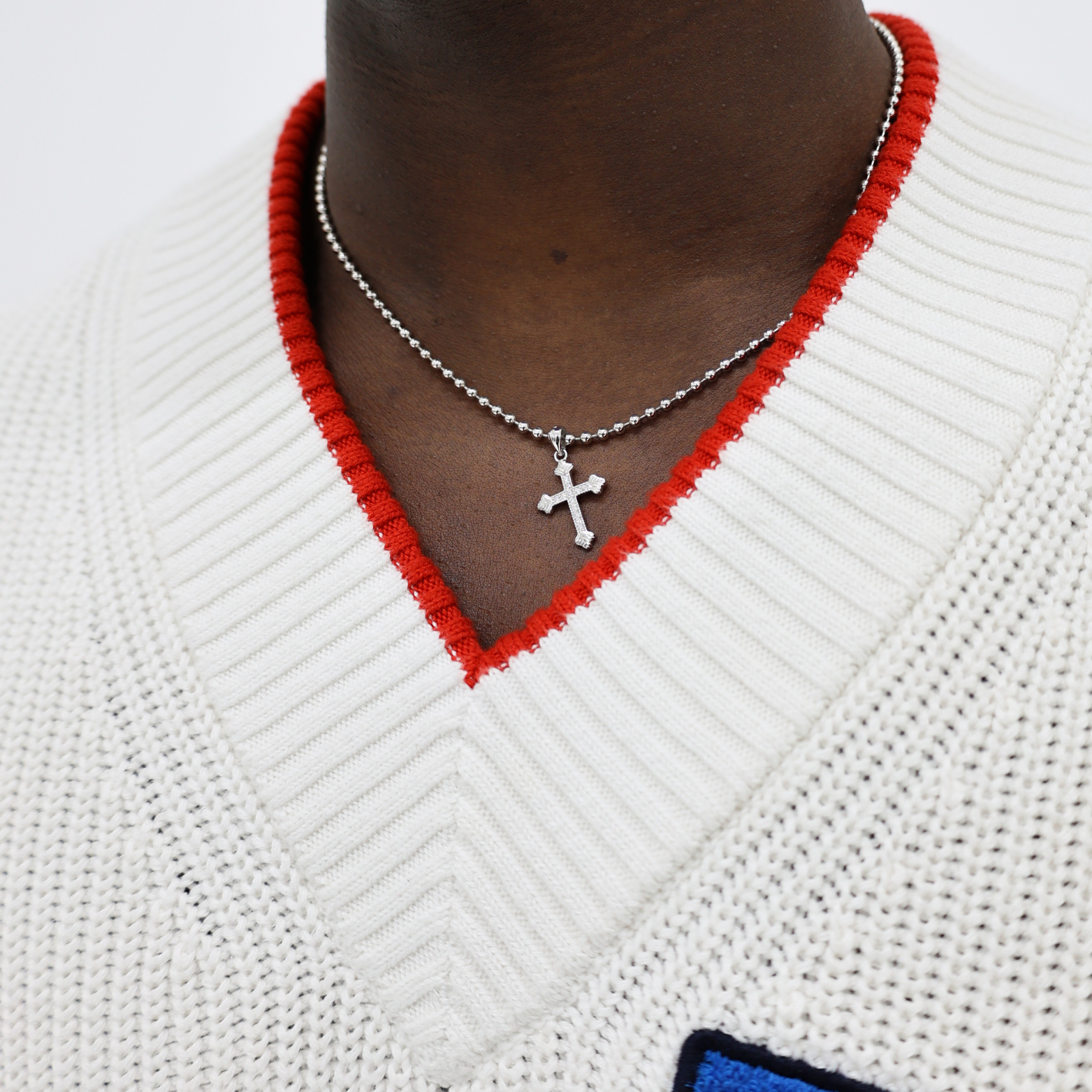.925 single row cross pendant & necklace